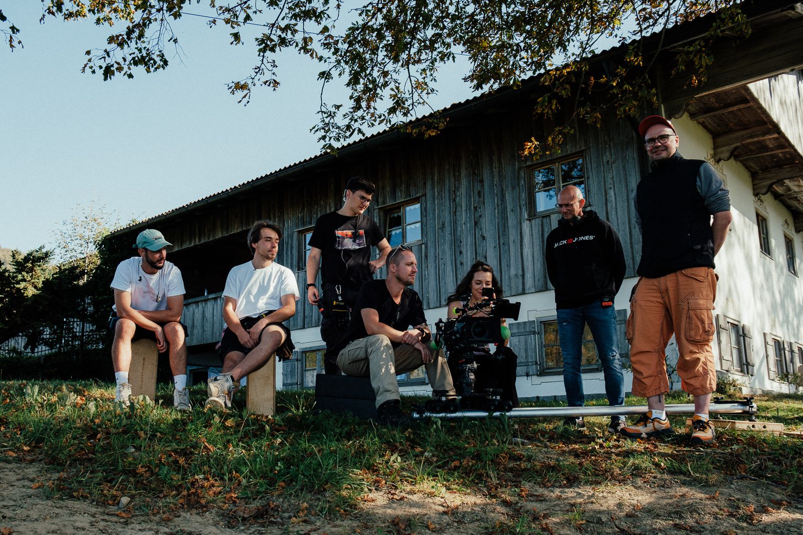 das team in der drehpause